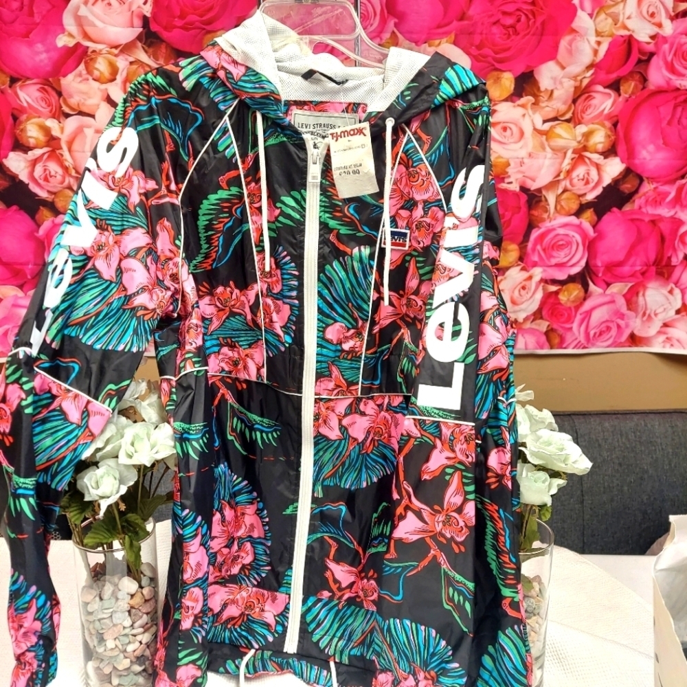 Levis Womens Floral Windbreaker Size Medium Floral Design NWT
